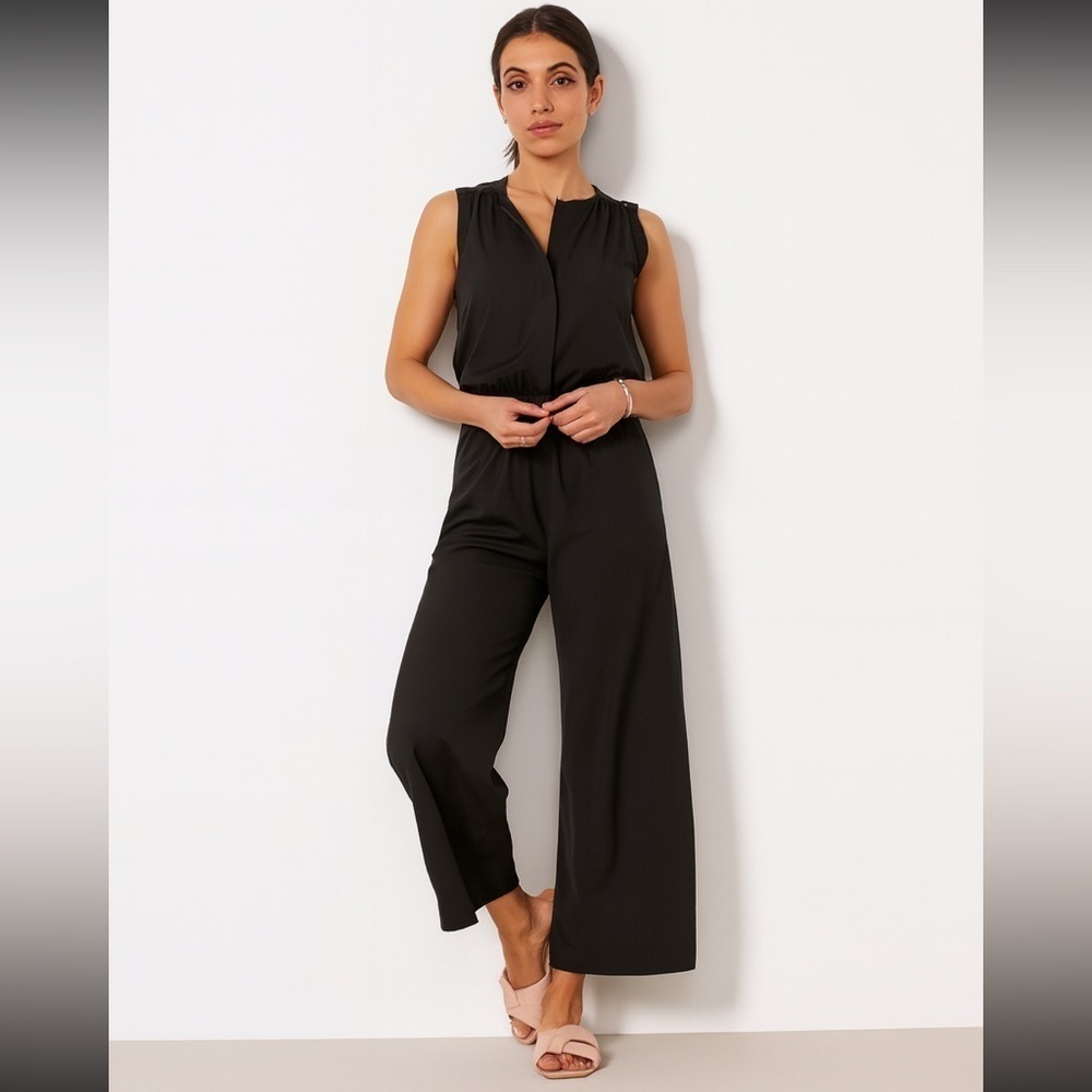 Evereve Black Sleeveless Wide Leg Jumpsuit Size Small